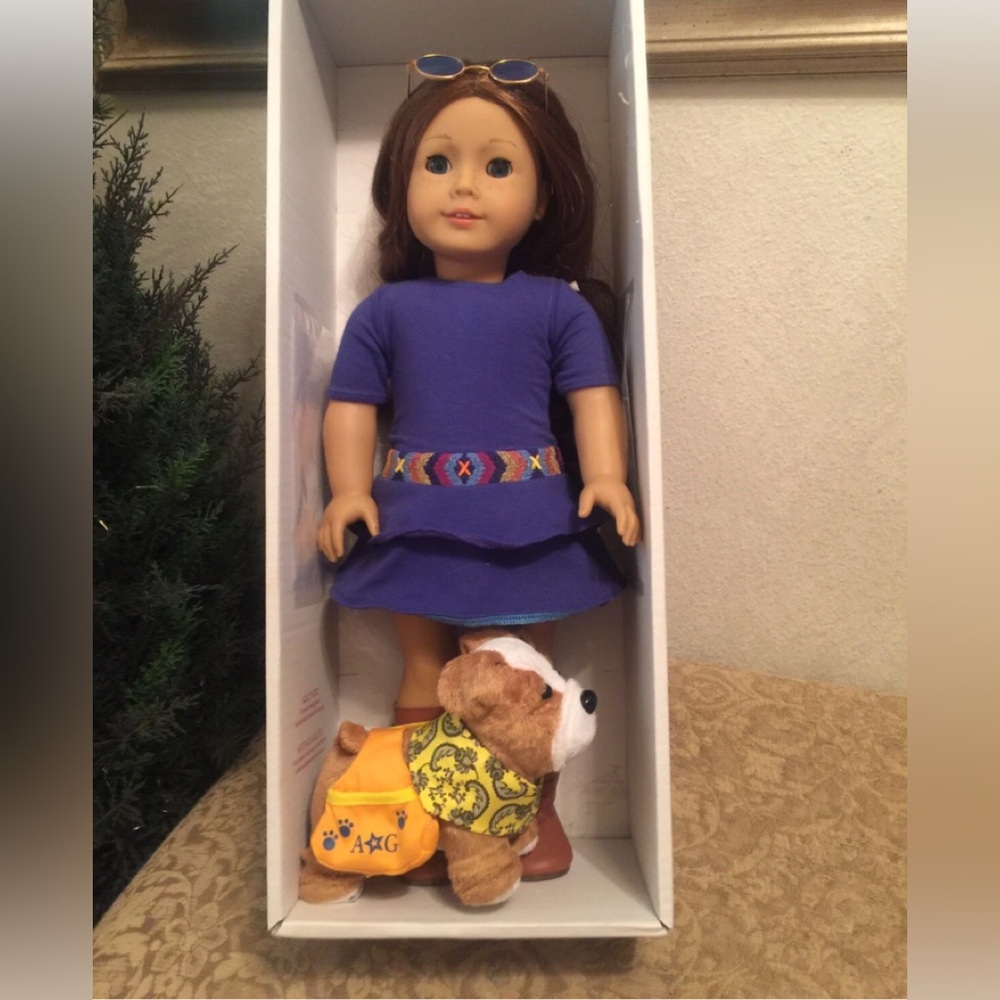 SAIGE American Girl Doll 2013 Original Outfit, Accessories, Meatloaf Pet Dog